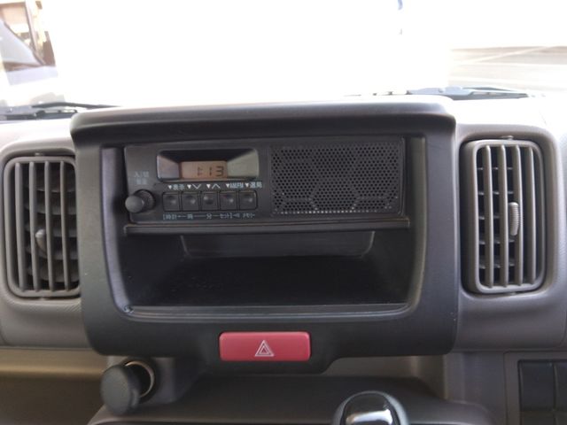 Nissan CLIPPER 2017-07 187683-14