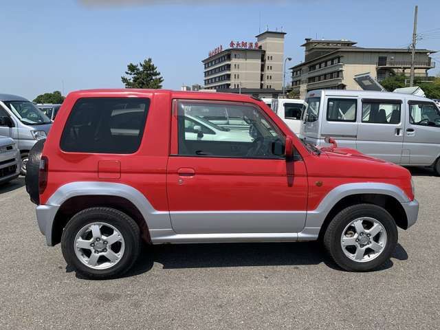 Mitsubishi PAJERO MINI 2006-09 3368-7