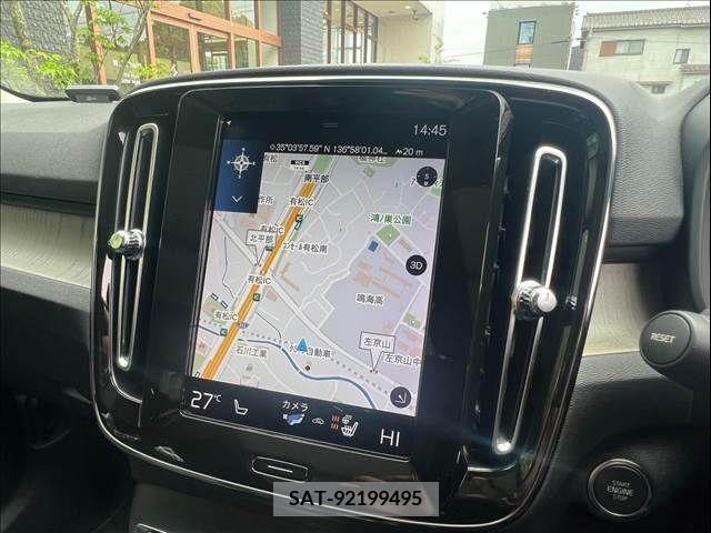Volvo XC40 2019-06 288730-3