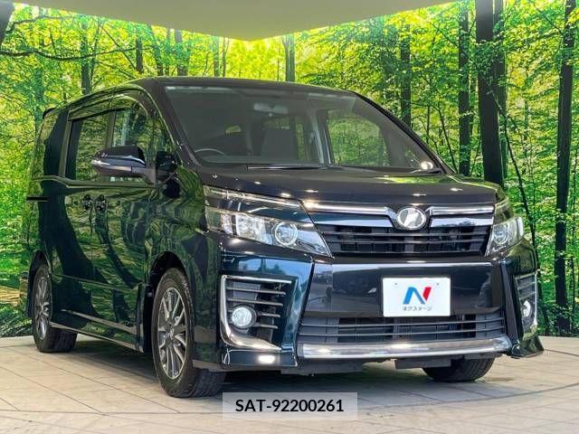 Toyota VOXY 2014-11 342057-17