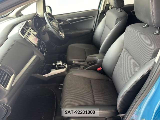 Honda FIT 2017-07 269399-5