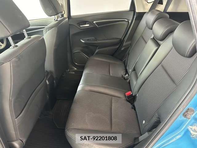 Honda FIT 2017-07 269399-6