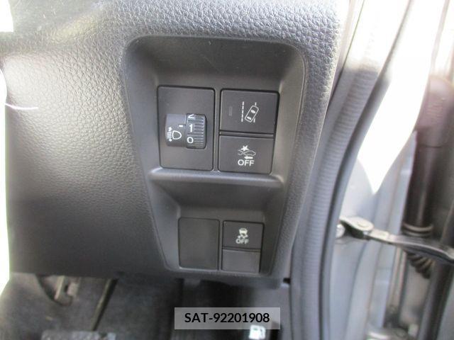 Honda N-VAN 2019-11 207135-5