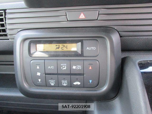 Honda N-VAN 2019-11 207135-10