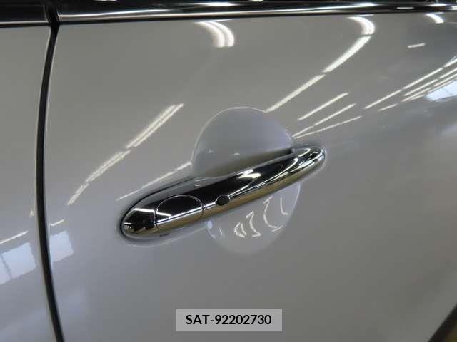 Bmw MINI 2022-04 397358-18