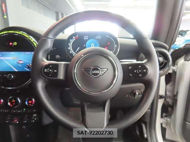Bmw MINI 2022-04 397358-10
