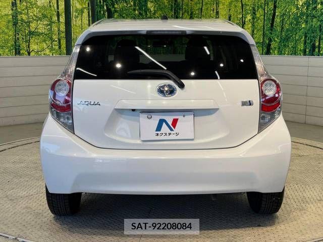 Toyota AQUA 2014-10 314005-15
