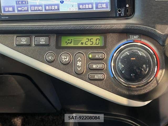 Toyota AQUA 2014-10 314005-4
