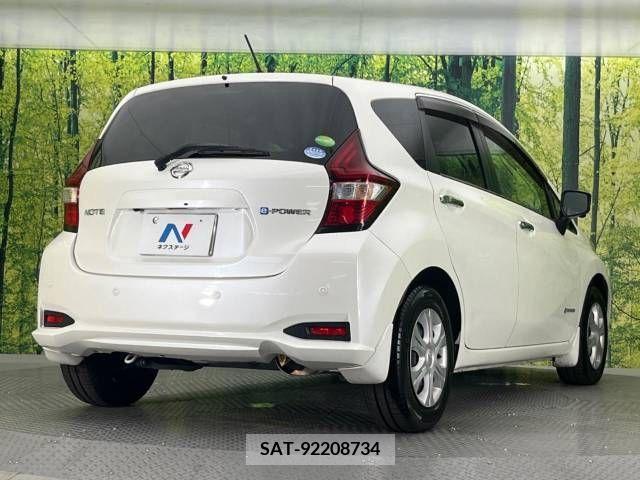 Nissan NOTE 2017-02 349502-17