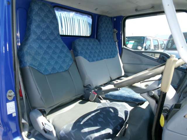 Mitsubishi CANTER 2002-10 7399-9