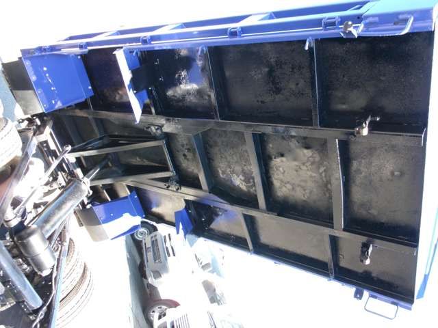 Mitsubishi CANTER 2002-10 7399-18