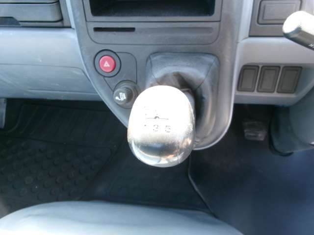 Mitsubishi CANTER 2002-10 7399-8