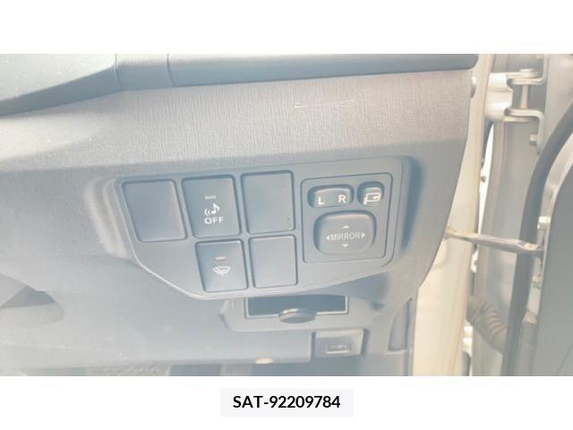 Toyota PRIUS 2015-09 393450-19