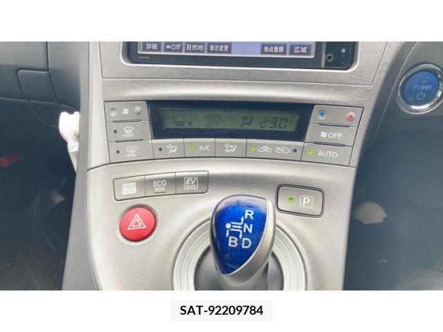 Toyota PRIUS 2015-09 393450-24