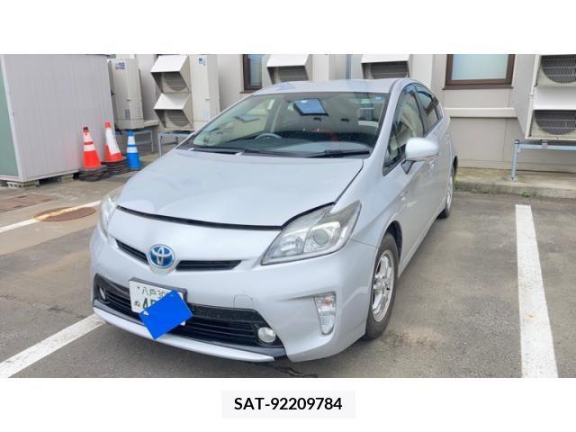 Toyota PRIUS 2015-09 393450-1