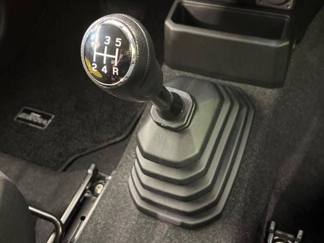 Suzuki JIMNY SIERRA 2018-09 10912-3