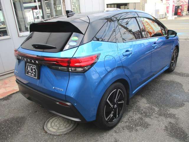 Nissan NOTE 2022-02 195473-6