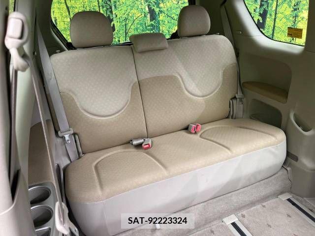 Toyota PORTE 2012-04 255020-9