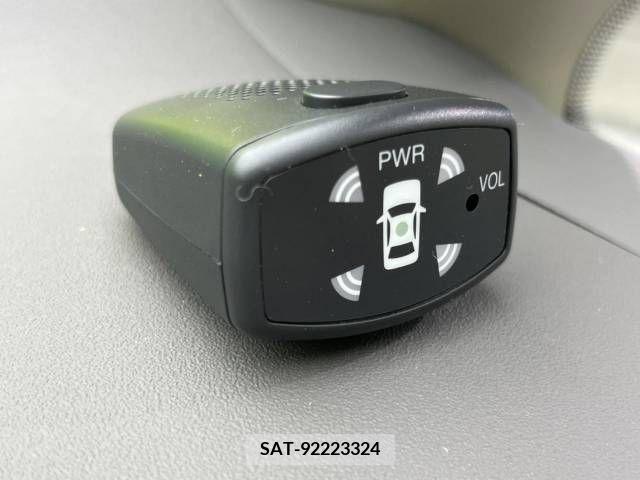 Toyota PORTE 2012-04 255020-3