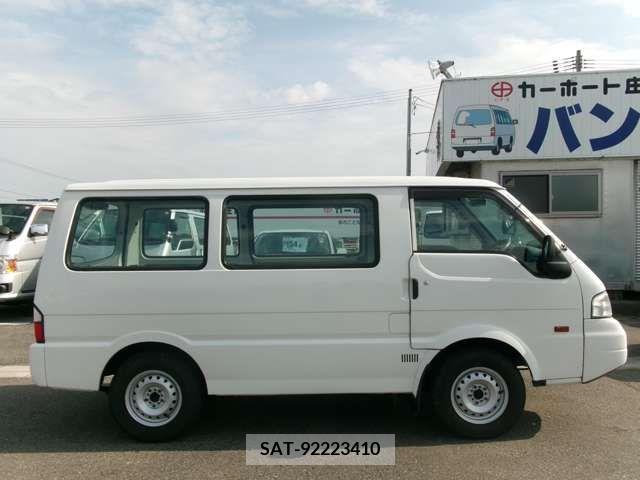 Mazda BONGO VAN 2016-11 343772-3