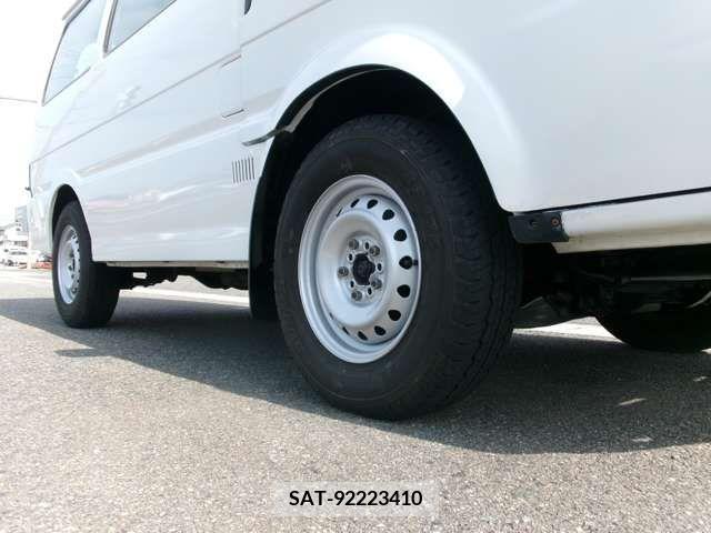 Mazda BONGO VAN 2016-11 343772-13