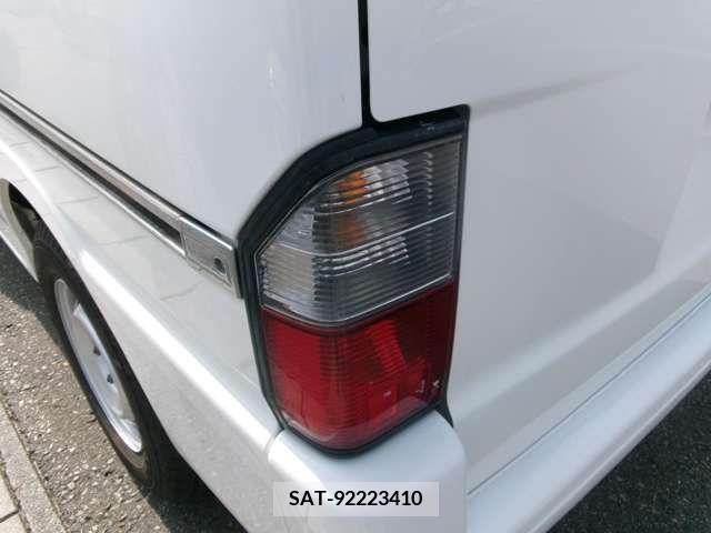 Mazda BONGO VAN 2016-11 343772-18
