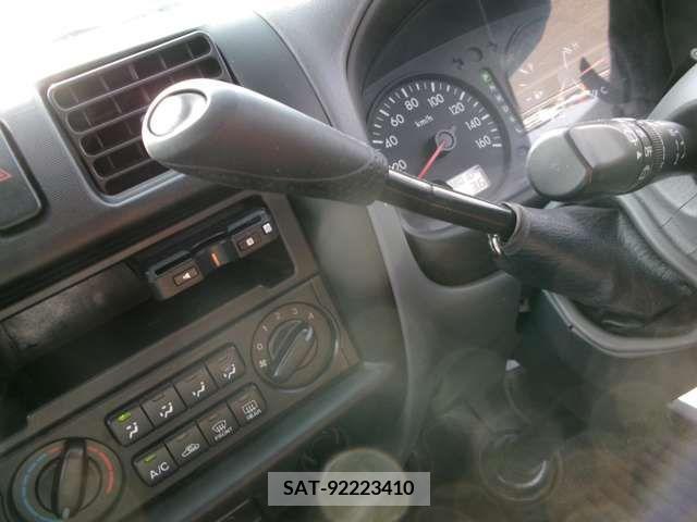 Mazda BONGO VAN 2016-11 343772-9