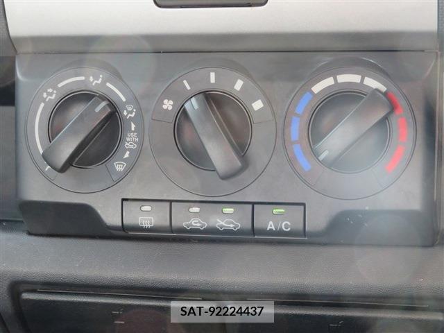 Suzuki WAGON R 2005-03 250564-13