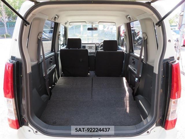 Suzuki WAGON R 2005-03 250564-18