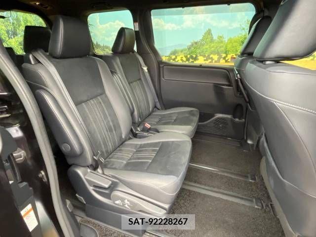 Toyota ESQUIRE 2021-09 216795-8