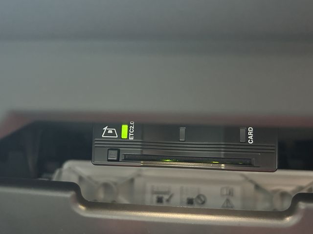 ROVER DEFENDER 2023-03 8059-18