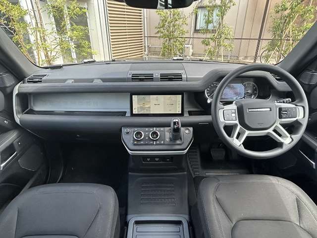 ROVER DEFENDER 2023-03 8059-2