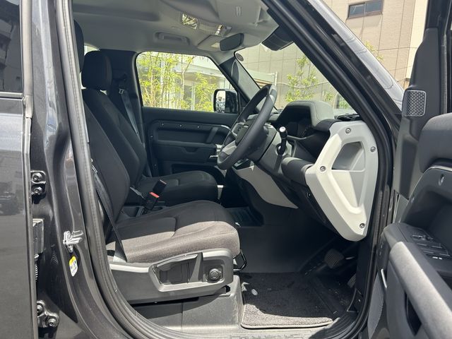 ROVER DEFENDER 2023-03 8059-8