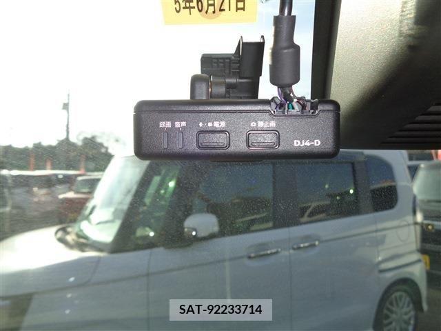 Nissan ROOX 2020-06 252486-14