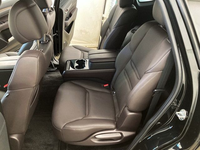 Mazda CX-8 2018-04 24492-15