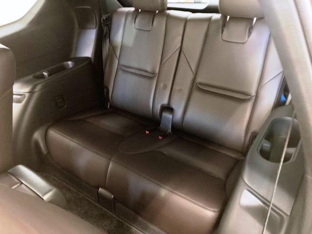 Mazda CX-8 2018-04 24492-16