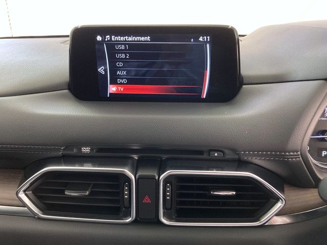 Mazda CX-8 2018-04 24492-22