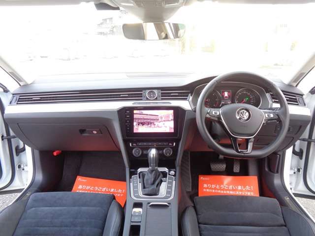 VolksWagen PASSAT VARIANT 2018-05 15870-11