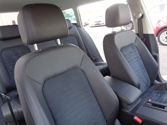 VolksWagen PASSAT VARIANT 2018-05 15870-10