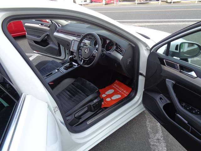 VolksWagen PASSAT VARIANT 2018-05 15870-9