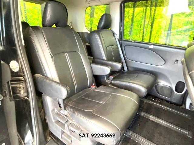 Nissan SERENA 2019-03 220558-9
