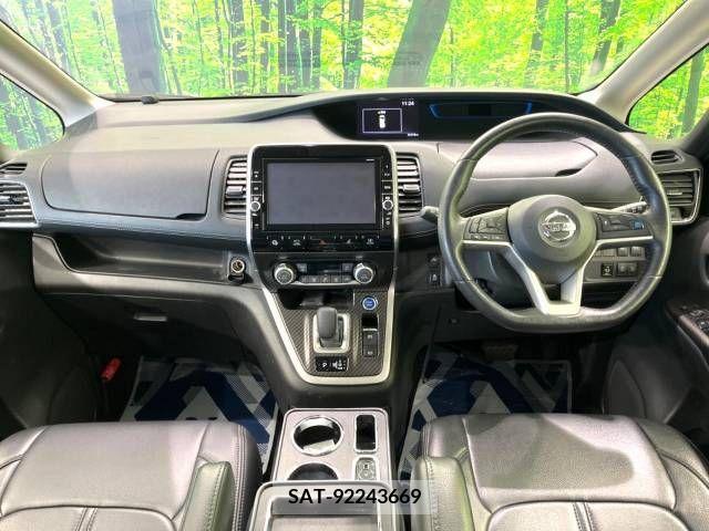 Nissan SERENA 2019-03 220558-1