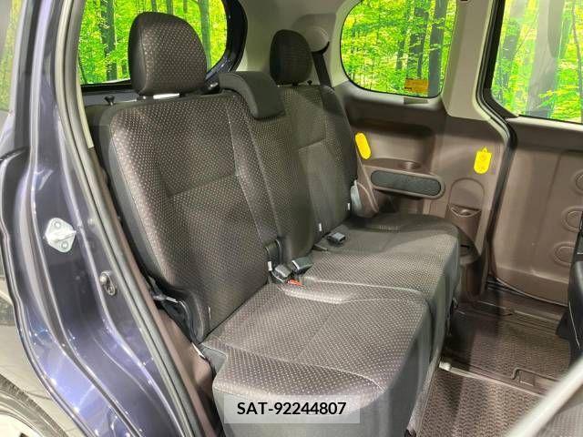 Toyota SPADE 2014-08 340081-9