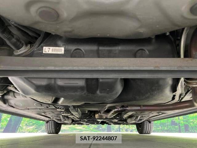 Toyota SPADE 2014-08 340081-19