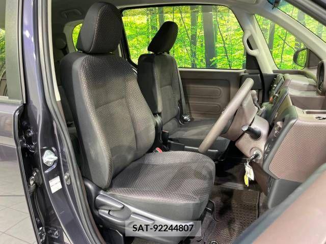 Toyota SPADE 2014-08 340081-8