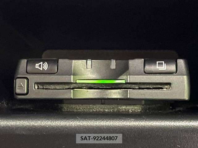 Toyota SPADE 2014-08 340081-4