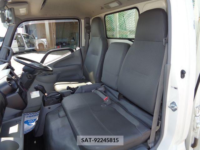 Hino DUTRO 2019-07 296727-10