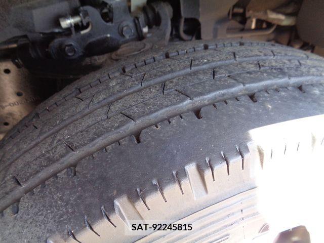 Hino DUTRO 2019-07 296727-21