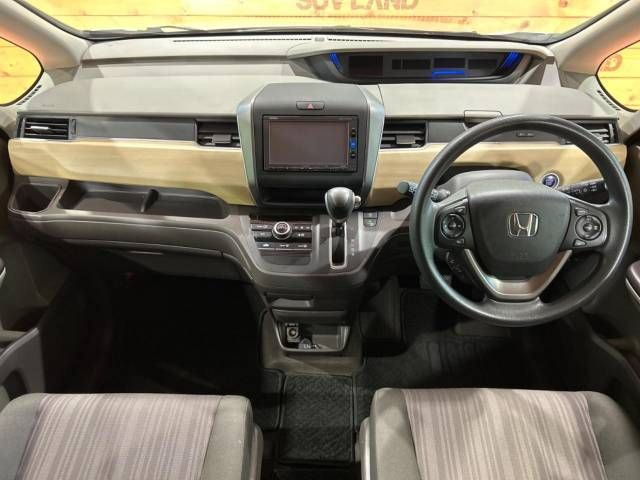 Honda FREED 2017-05 184081-1