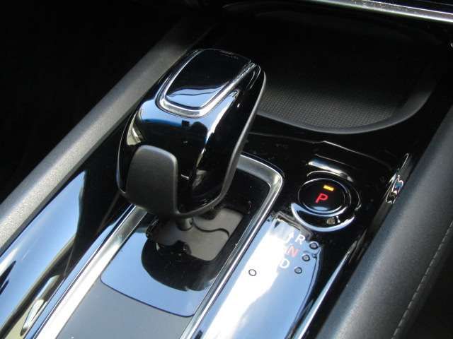 Honda VEZEL 2018-11 23240-19